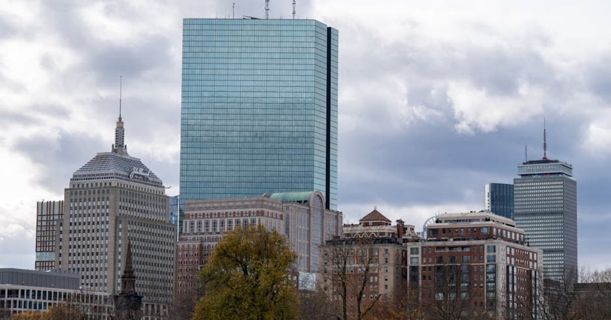 Edibles 101: How They Work, Dosing Tips, and What to Expect